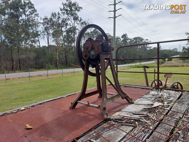 Vintage Hand Chaff Cutter