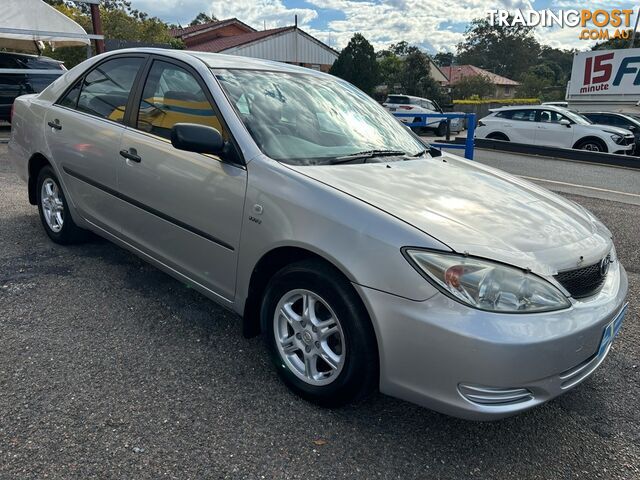 2004 TOYOTA CAMRY ALTISE  SEDAN