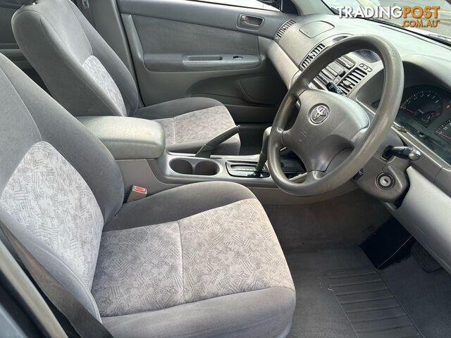 2004 TOYOTA CAMRY ALTISE  SEDAN