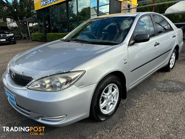 2004 TOYOTA CAMRY ALTISE  SEDAN