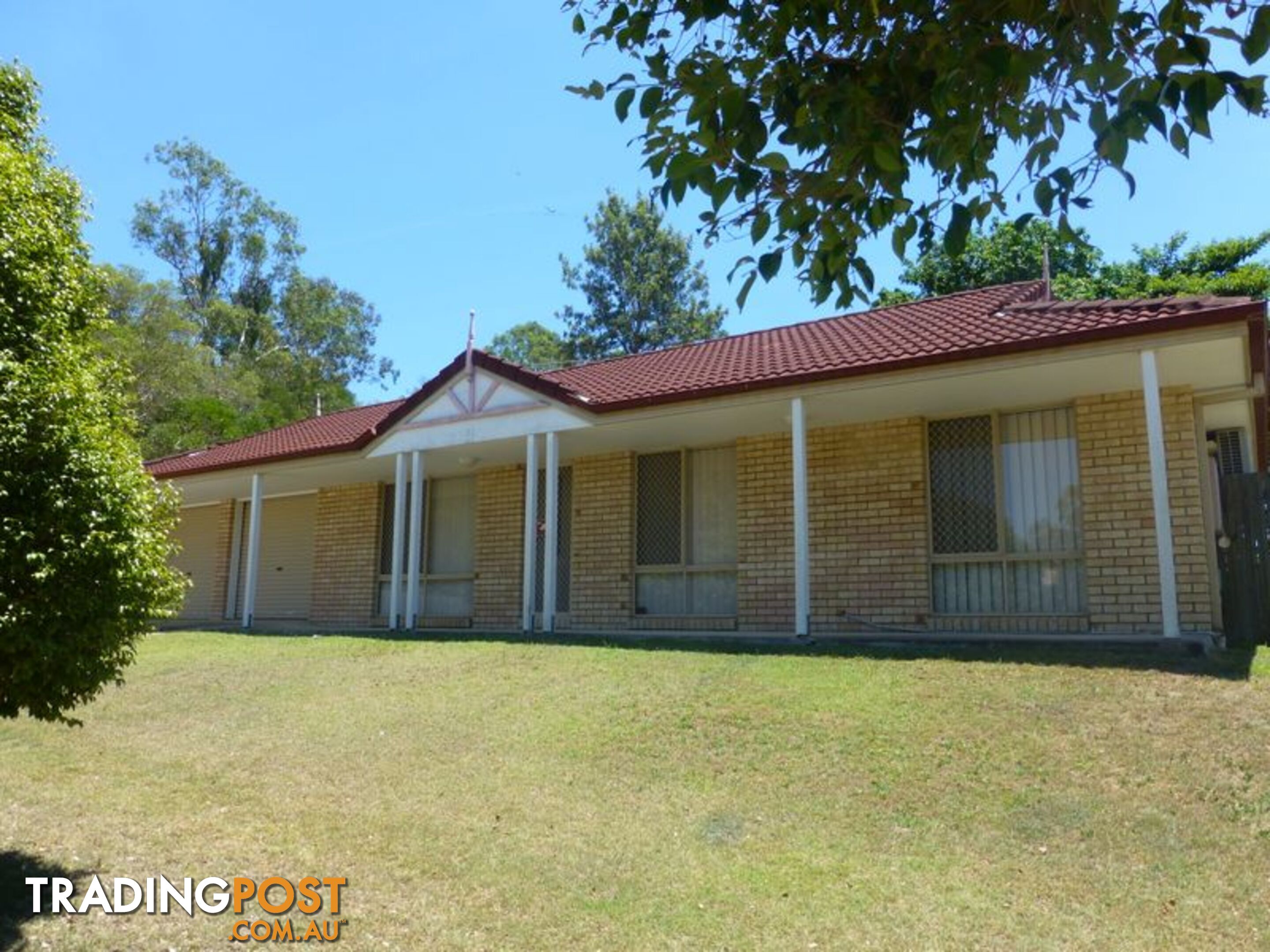 8 Palmer Crescent WACOL QLD 4076