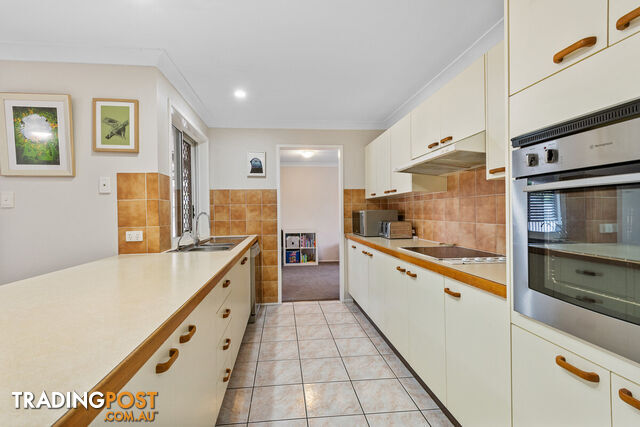 15 Toulouse Avenue PETRIE QLD 4502