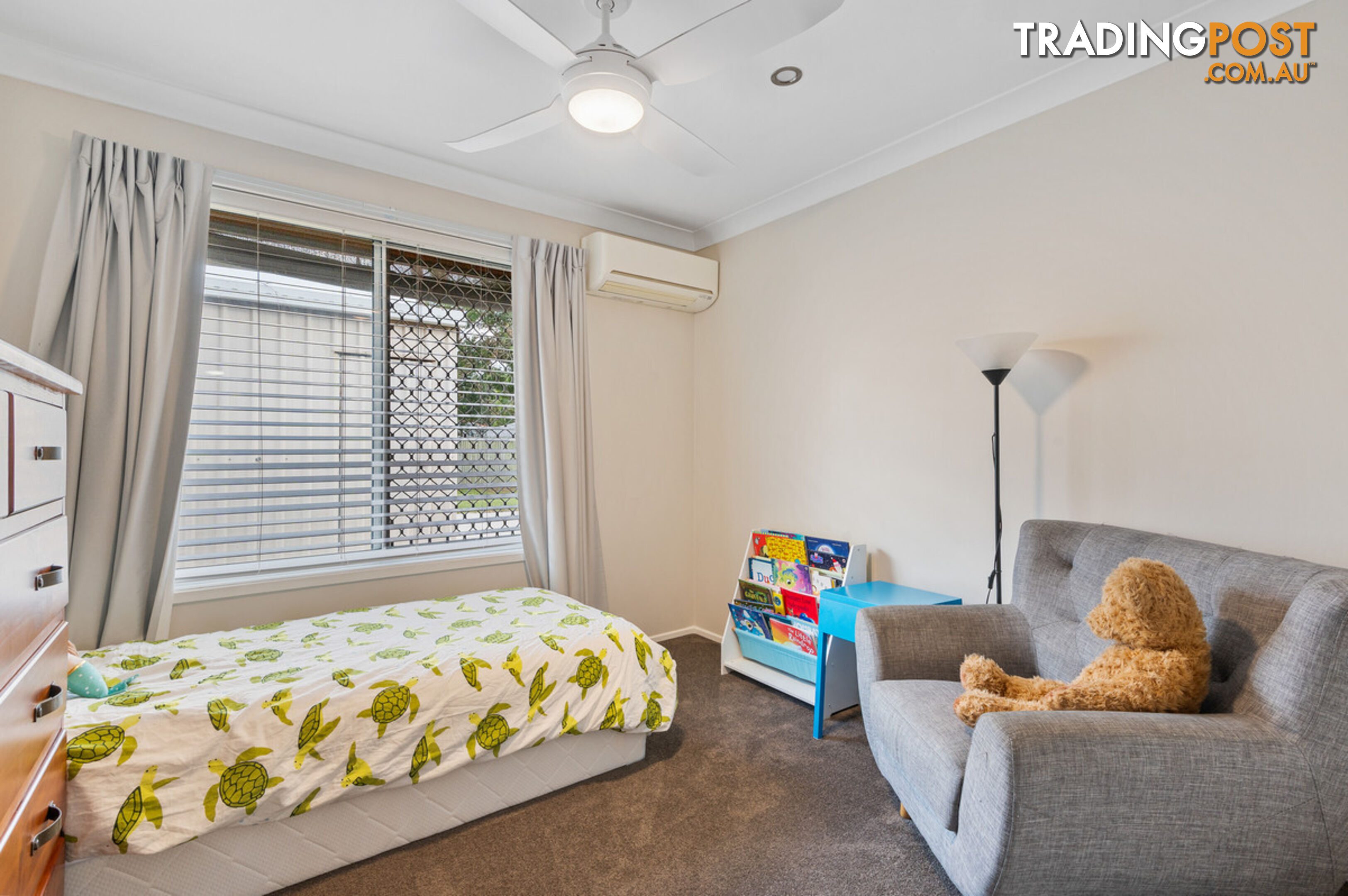 15 Toulouse Avenue PETRIE QLD 4502