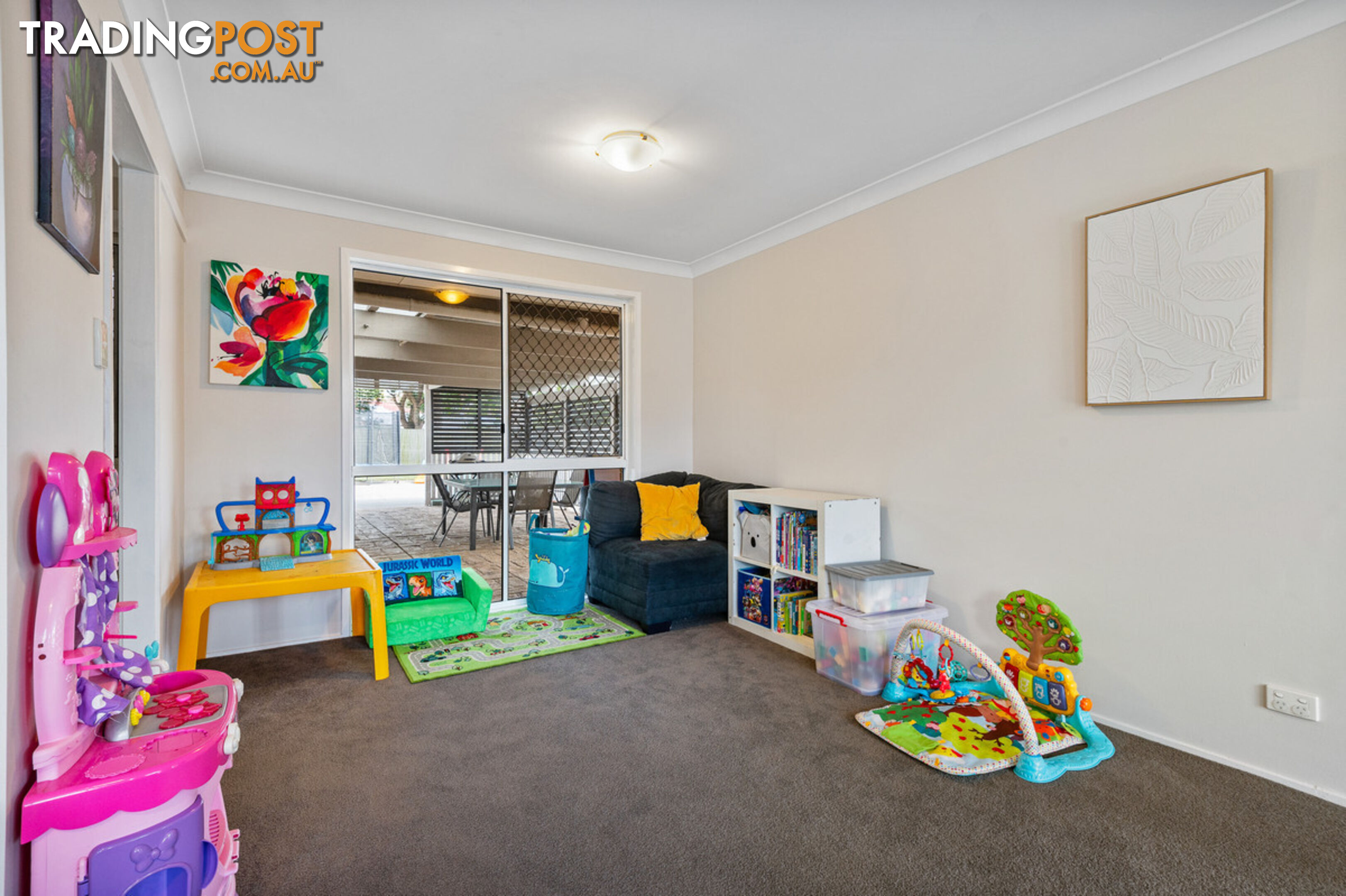 15 Toulouse Avenue PETRIE QLD 4502