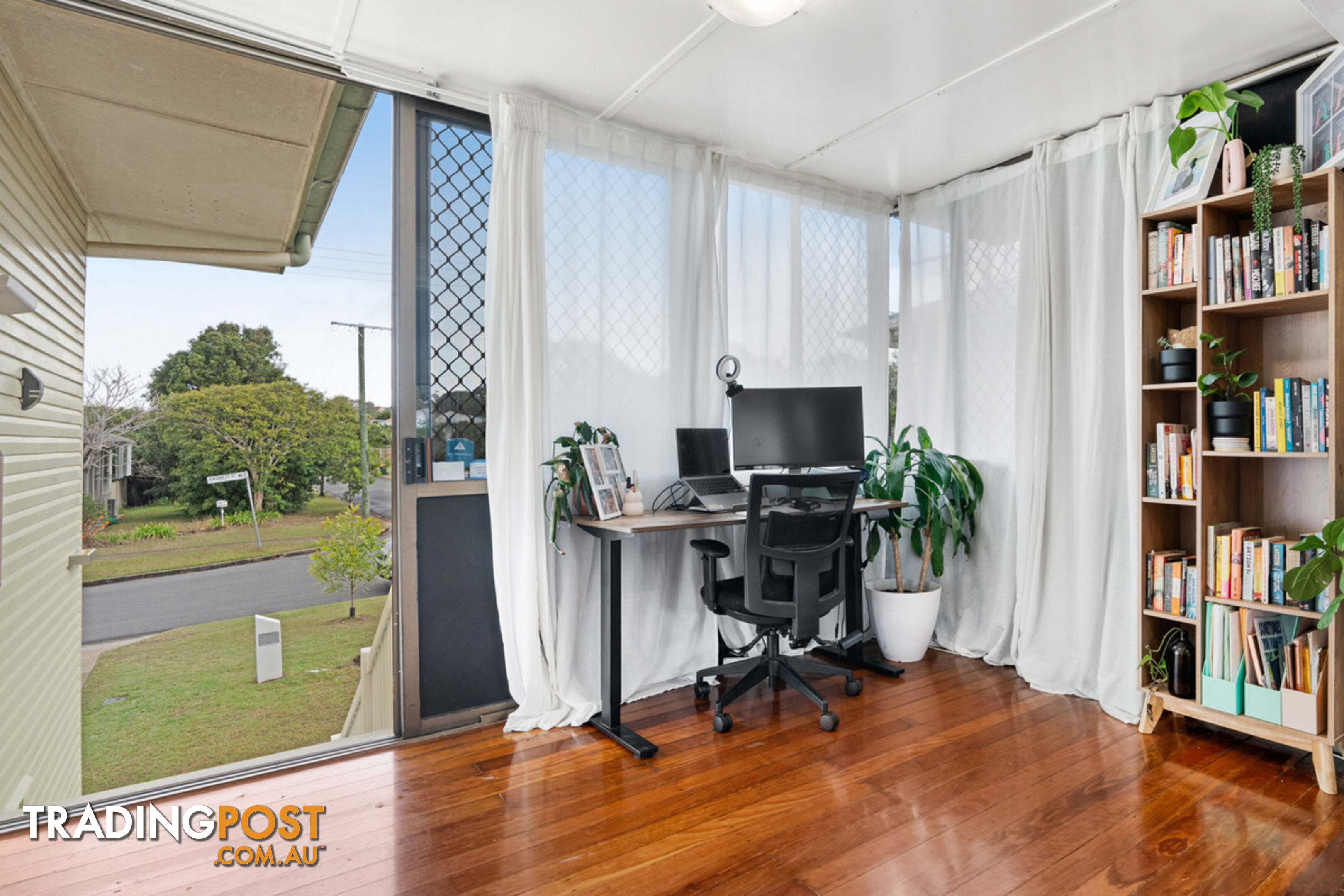 9 Basnett Street CHERMSIDE WEST QLD 4032