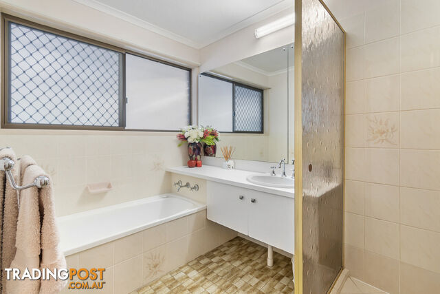 12 Tyrrell Court PETRIE QLD 4502