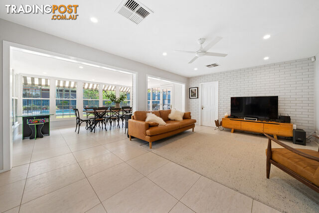 29 Ashley Road CHERMSIDE WEST QLD 4032