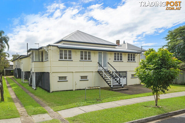 24 Sixth Avenue SANDGATE QLD 4017