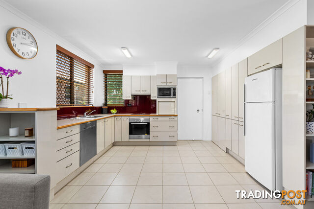 5/33 Morris Street WOOLOOWIN QLD 4030