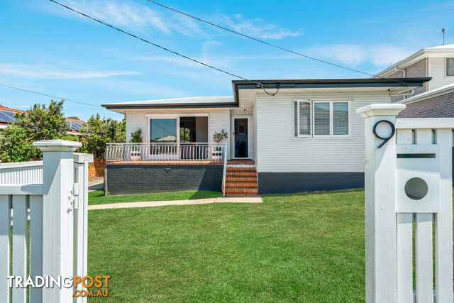 9 Ronmack Street CHERMSIDE QLD 4032