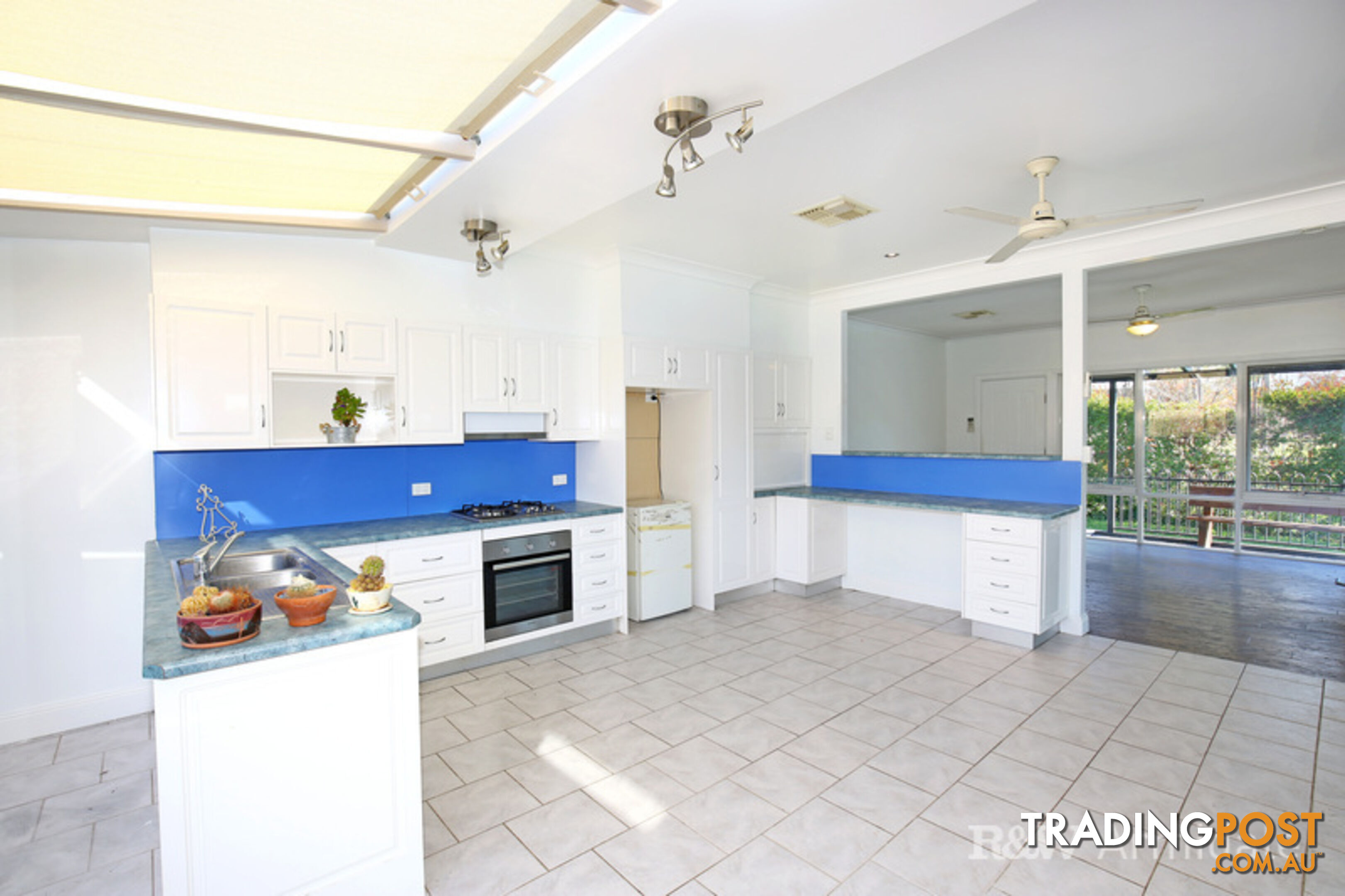 27 Duval Street ARMIDALE NSW 2350