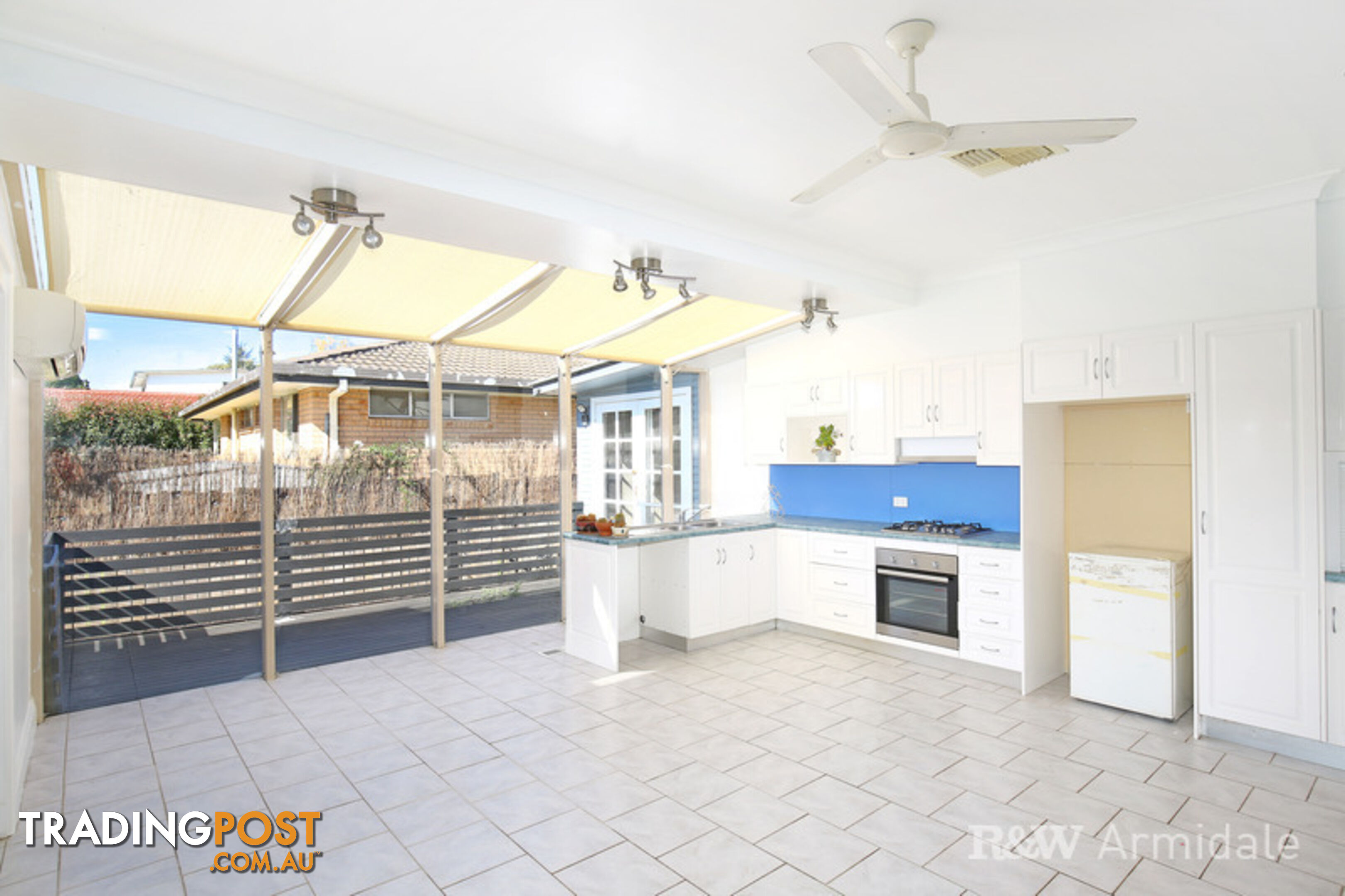 27 Duval Street ARMIDALE NSW 2350