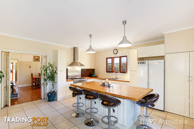 186 Mann Street ARMIDALE NSW 2350