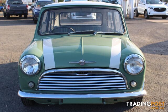 1964 MORRIS MINI NO SERIES DELUXE SEDAN - photo 2 of 11