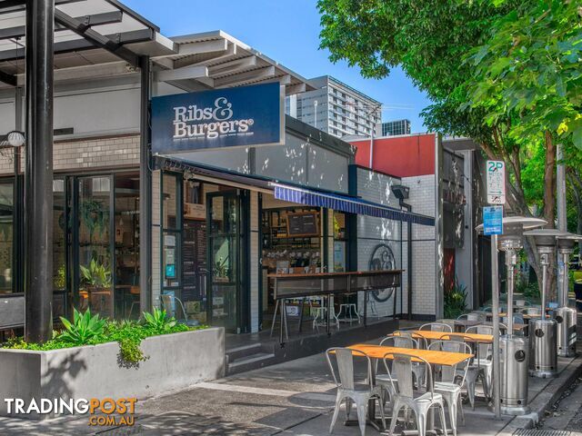 7 Roche Av Bowen Hills qld 4006