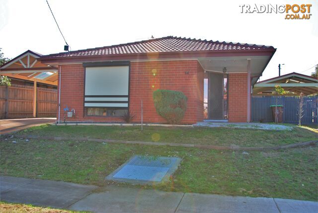 54 Strong Drive HAMPTON PARK VIC 3976