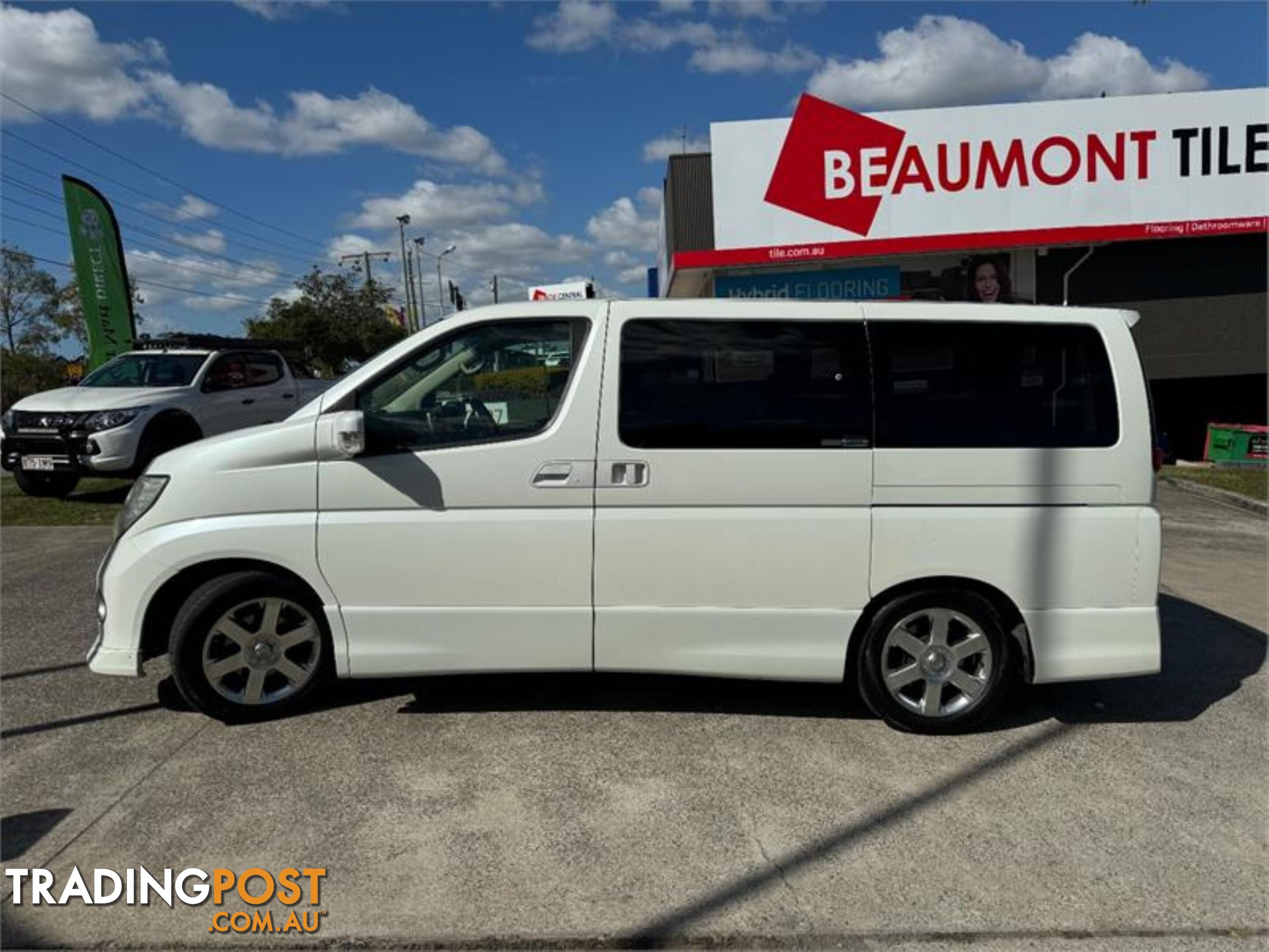 2005 NISSAN ELGRAND  E51 4D WAGON