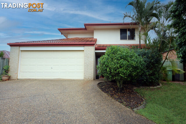 13 Esk Place KALLANGUR QLD 4503