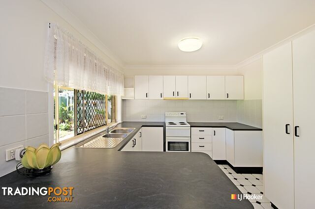 4 Tallowwood Court KALLANGUR QLD 4503