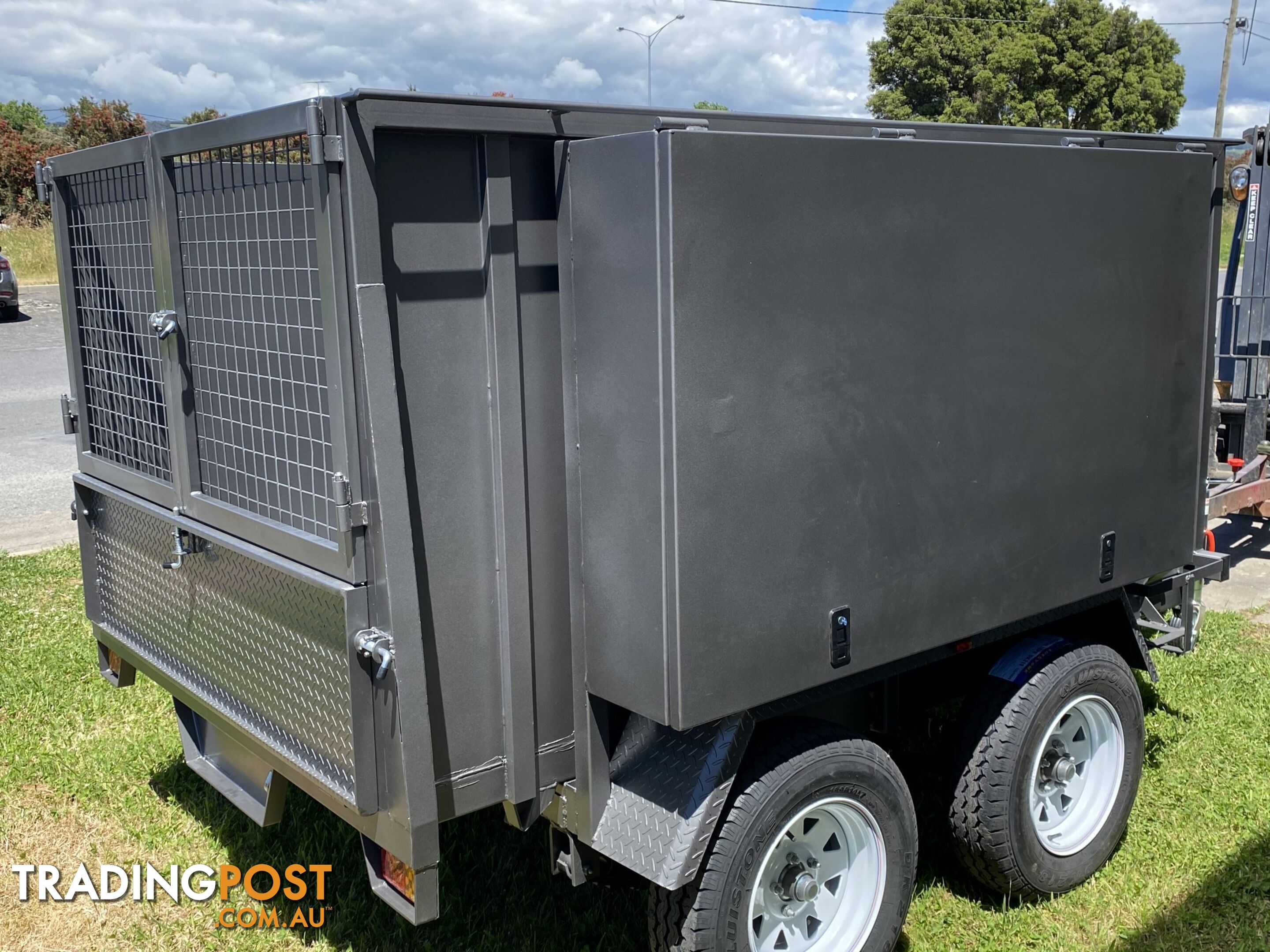 CUSTOM TRAILERS