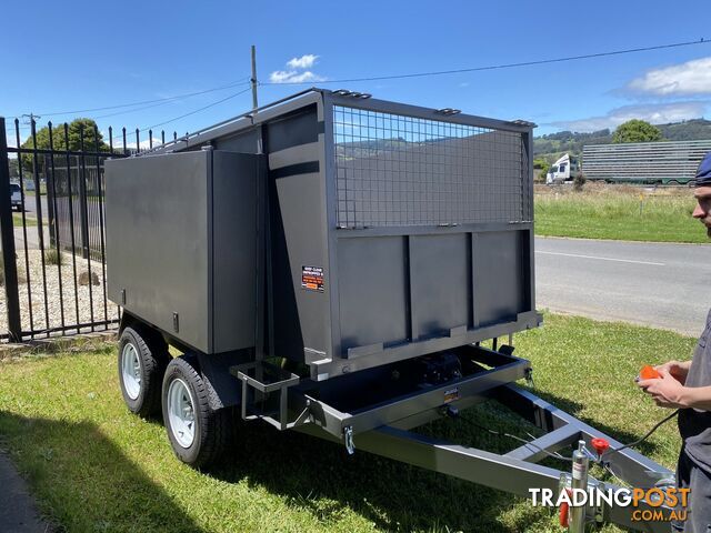 CUSTOM TRAILERS