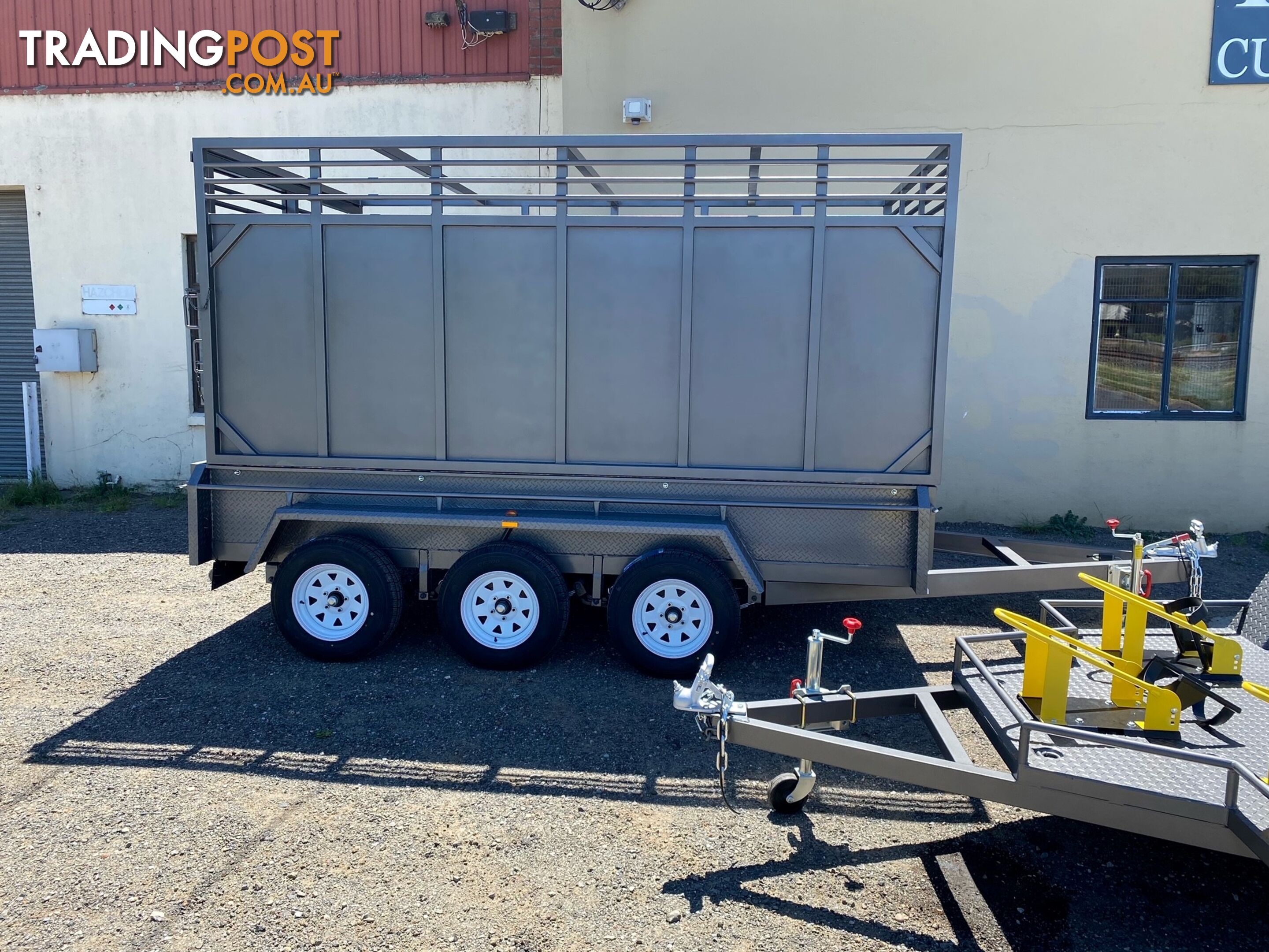 CUSTOM TRAILERS