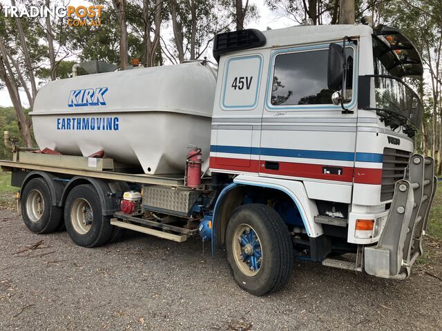 1994 Volvo F12 Water Truck