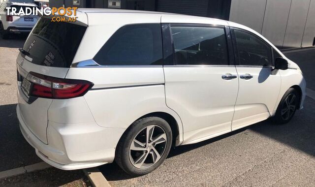 2016 Honda Odyssey VTi-L 5th Gen People Mover