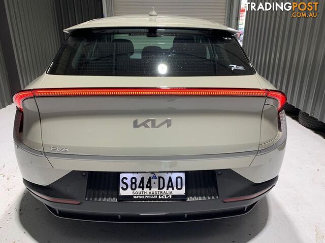 2023 Kia EV6 Air CV SUV