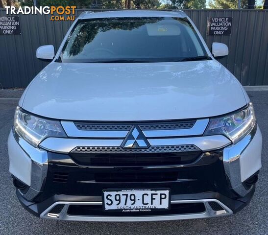 2020 Mitsubishi Outlander ES ZL SUV