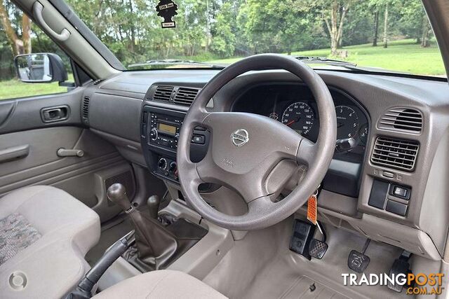 2011 NISSAN PATROL DX GU 6 CAB CHASSIS - photo 4 of 9