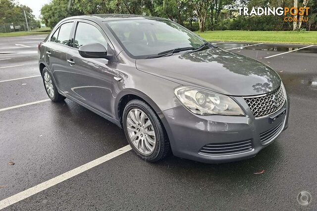2013 SUZUKI KIZASHI TOURING FR SEDAN