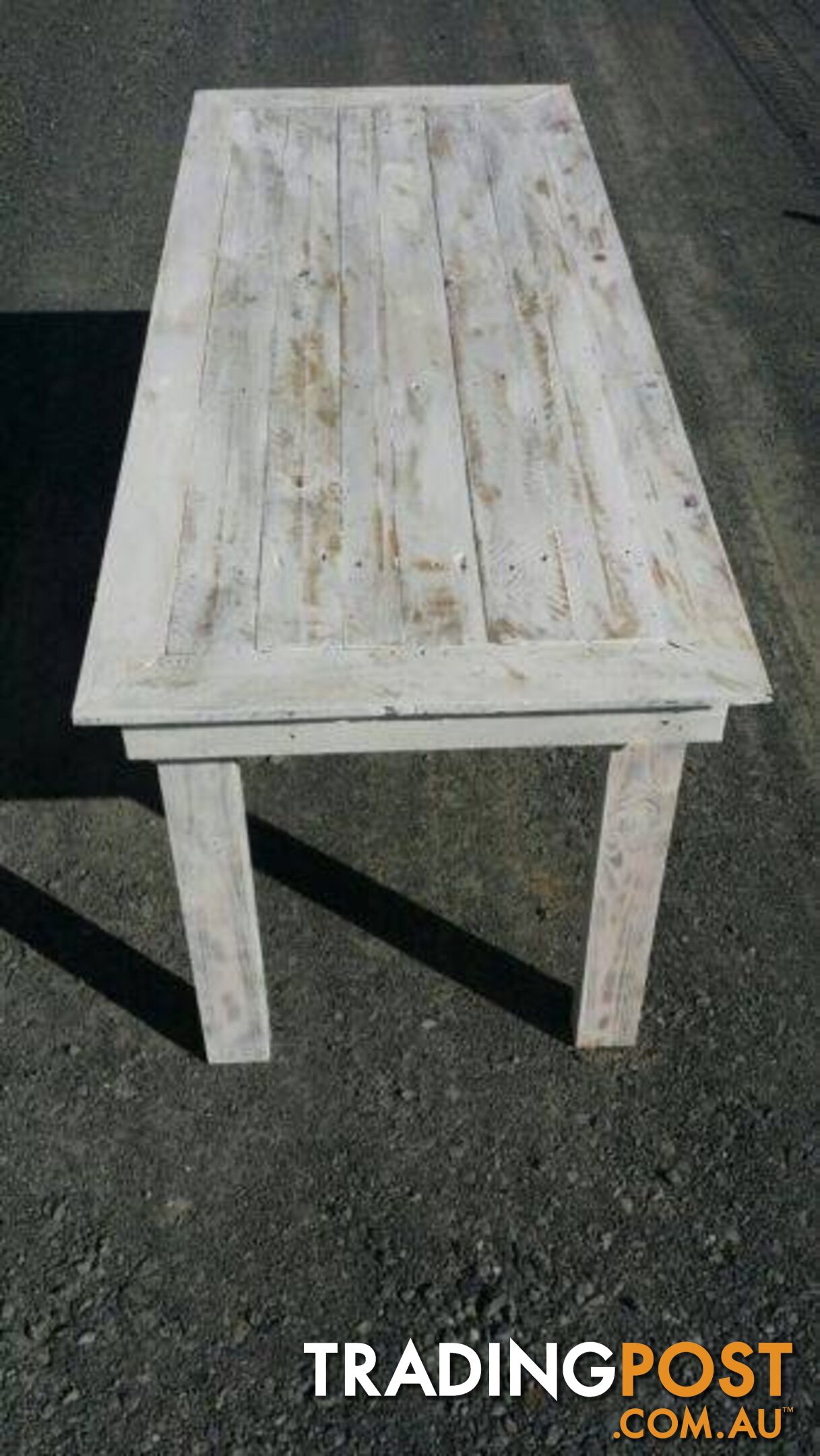 Chic 6 Seater Table