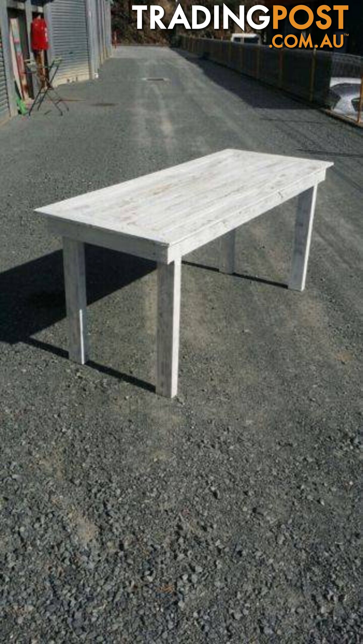 Chic 6 Seater Table