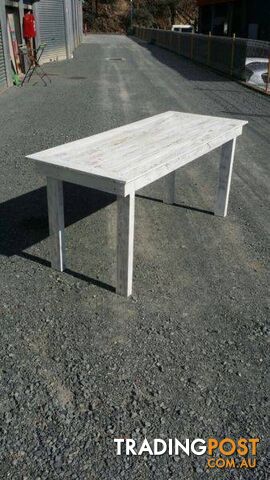 Chic 6 Seater Table