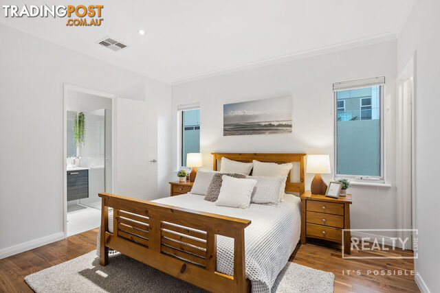 4 Merrifield Place Mullaloo WA 6027