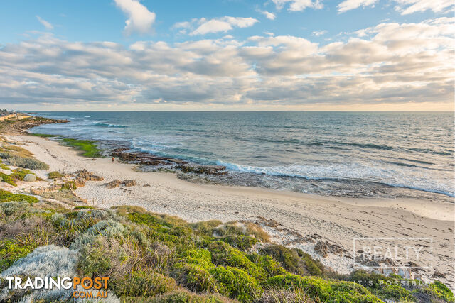 2 & 3 6 Coleman Way Karrinyup WA 6018 - photo 5 of 10