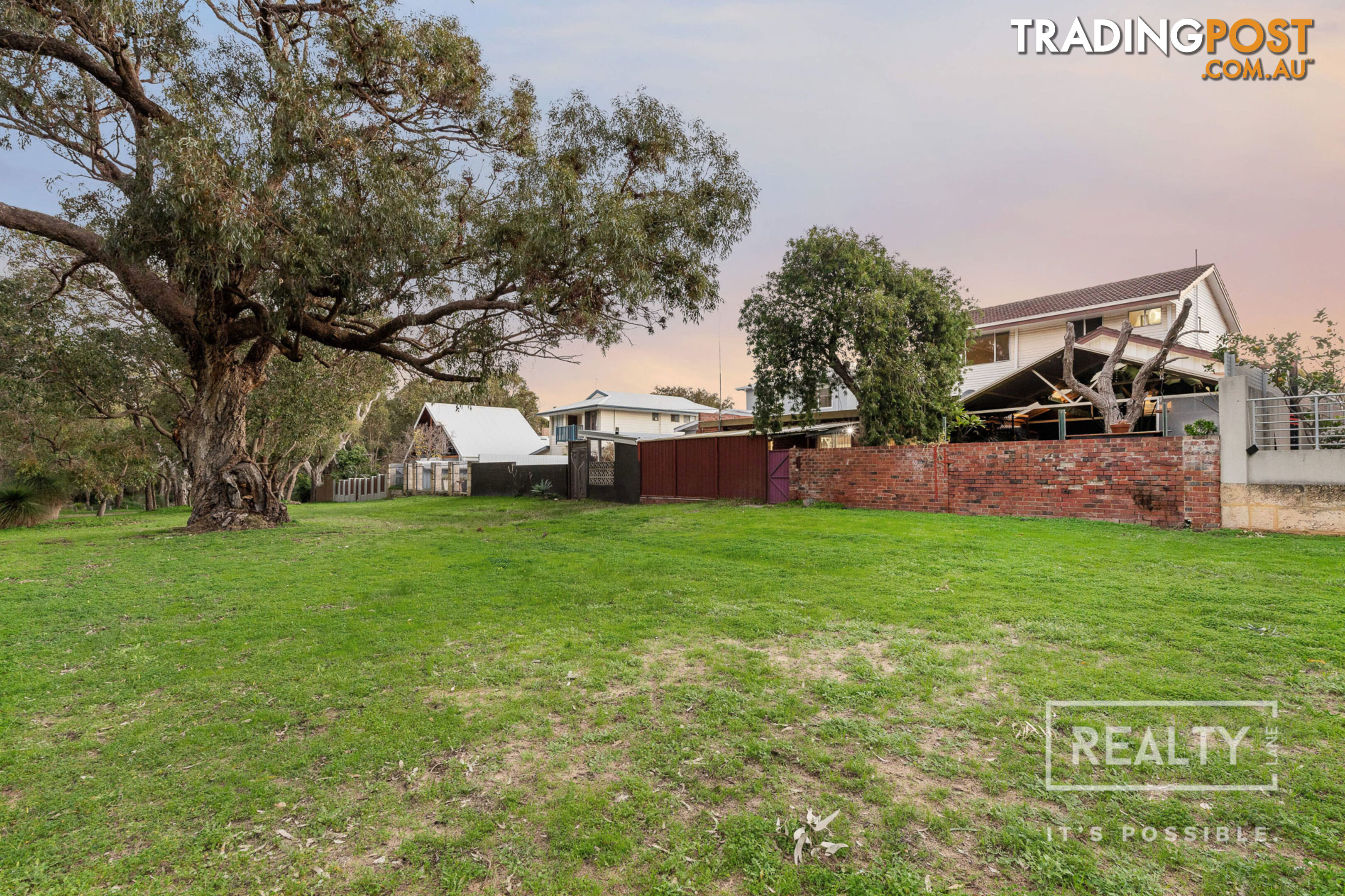 57 Arnott Street Trigg WA 6029