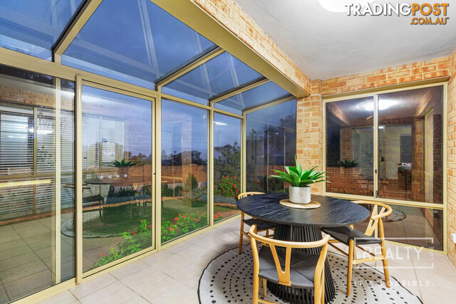 22 Bennion Street Trigg WA 6029