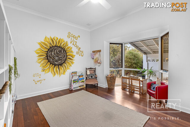 59 Arnott Street Trigg WA 6029