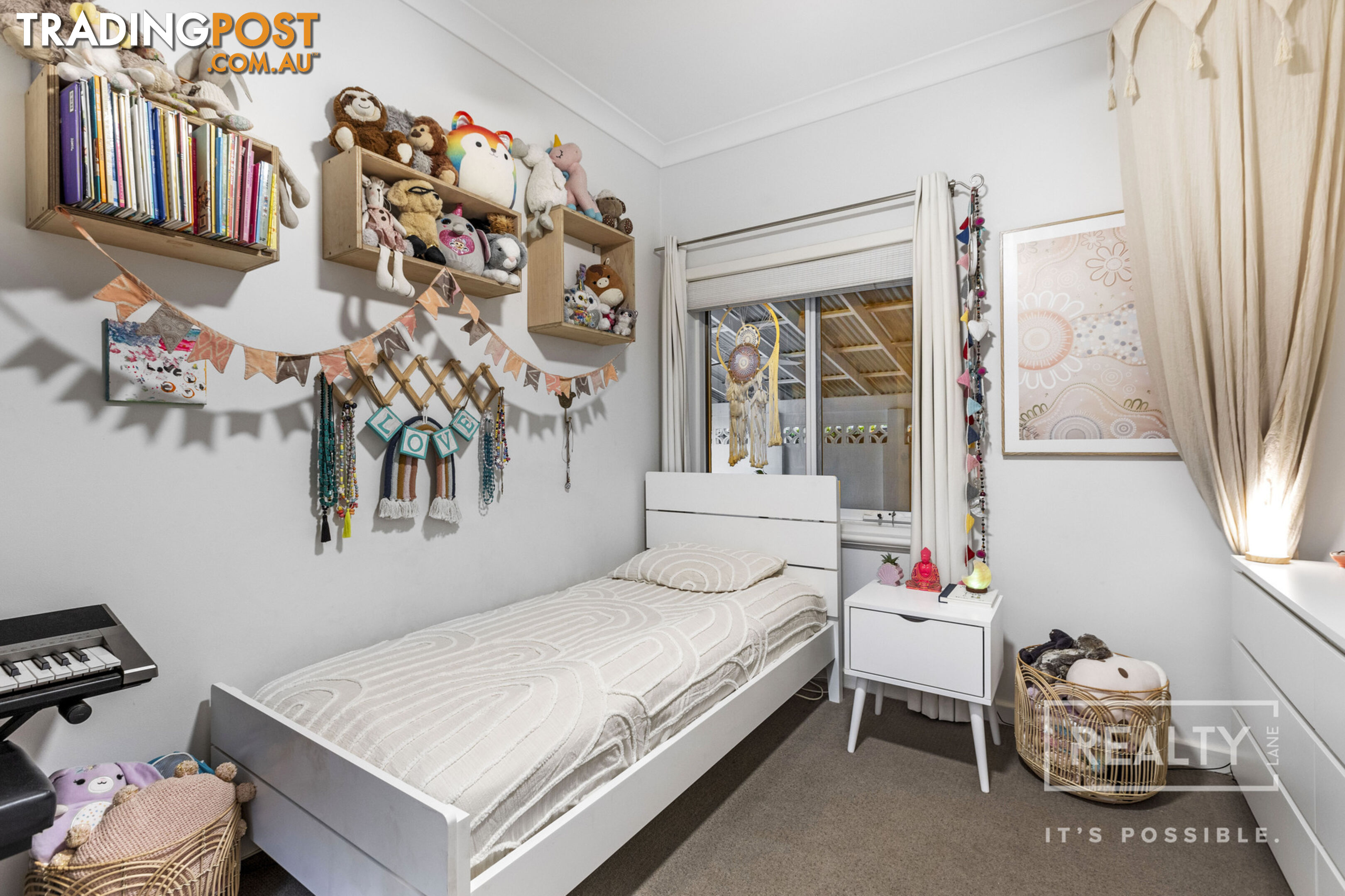 59 Arnott Street Trigg WA 6029