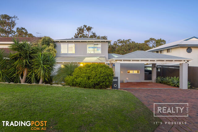 59 Arnott Street Trigg WA 6029