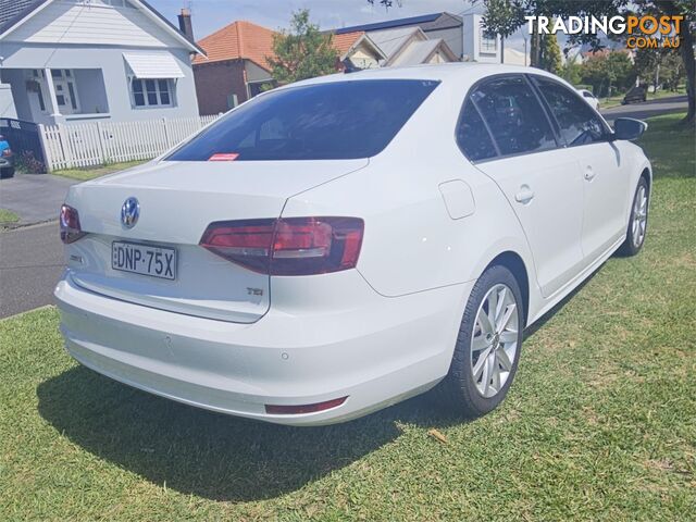 2017 VOLKSWAGEN JETTA 118TSICOMFORTLINE 1KMMY17 4D SEDAN - photo 5 of 20