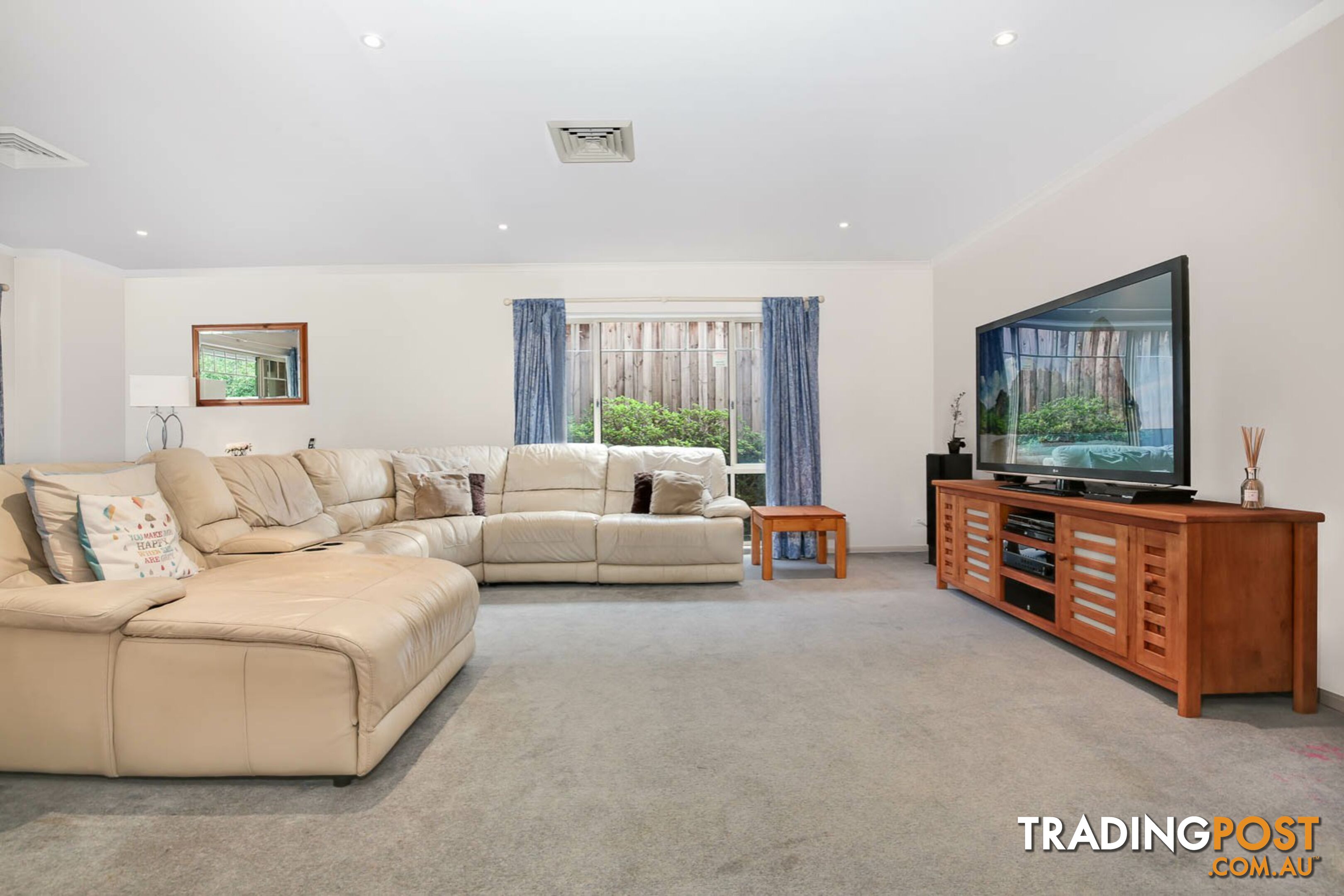 21 Armine Way BEAUMONT HILLS NSW 2155