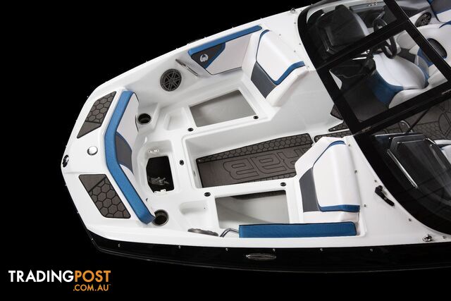Scarab Jet Boat 195 HO Impulse - photo 5 of 18