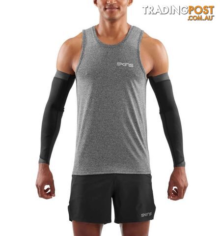 SKINS Essentials Unisex Compression Arm Sleeves - Black/Charcoal - M - SWES00044060050M - photo 2 of 2