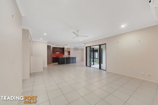 16 Lockyer Crescent BENTLEY PARK QLD 4869