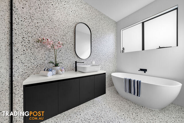 4 21 Jennifer Court PAKENHAM VIC 3810