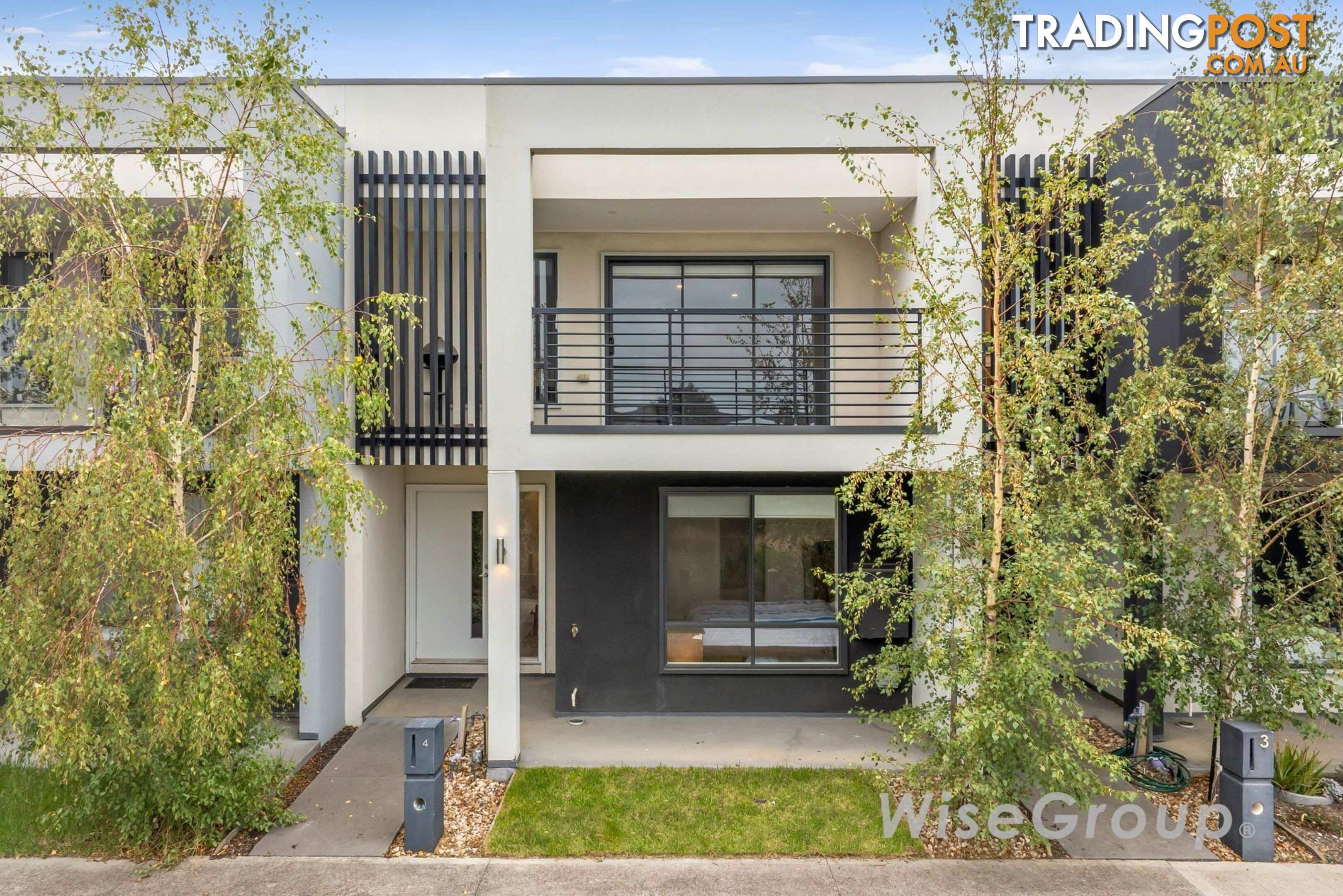 4 Helensburch Passage CRANBOURNE WEST VIC 3977