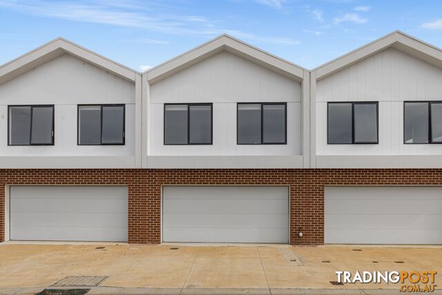 21 Wetland Circuit HAMPTON PARK VIC 3976